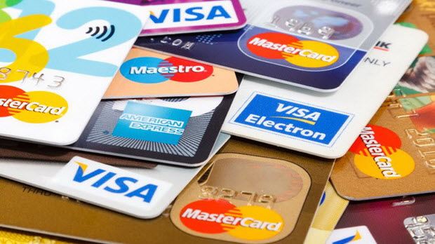 Hãy xem thẻ tín dụng là một phương tiện thanh toán thay vì một công cụ để vay tiền